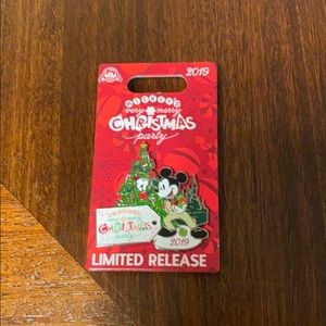 Disney Pin Christmas Party 2019
